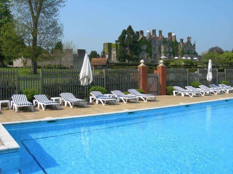 Eastwell Manor, Champneys Hotel & Spa Άσφορντ Εξωτερικό φωτογραφία
